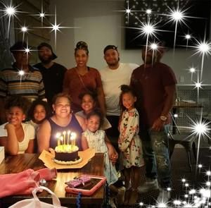 Meet your Posher, Marie